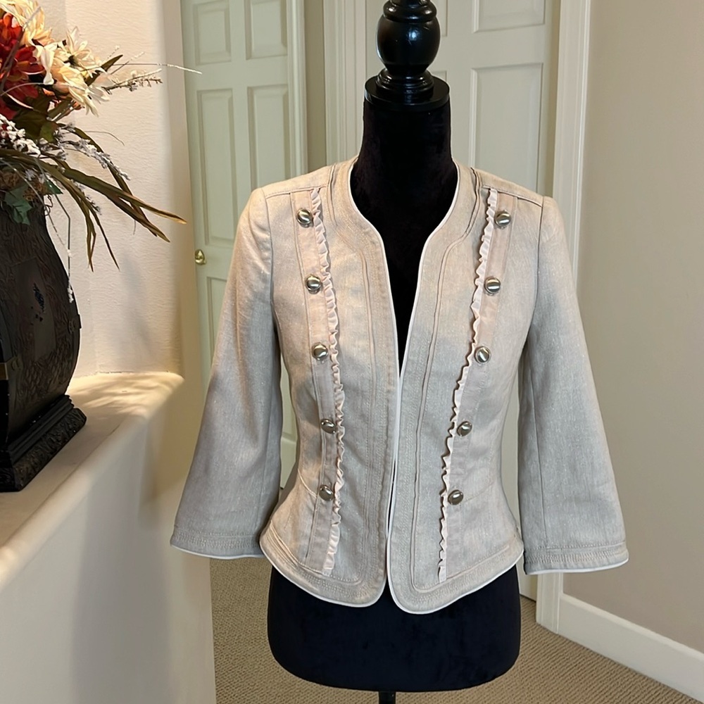 White House Black Market Military Style Textured Ruffled Jacket Size 2